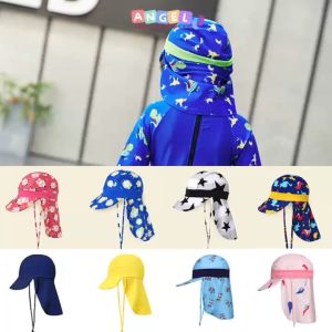 Nón bơi cho bé sử dụng khi đi bơi đi biển chống nắng rất tốt