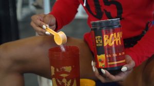 Mutant HArdcore BCAA 9.7 (30 servings) - Asid Amino Acid BCAAs Preworkout Recovery Energy Susu Gym R1 supplement