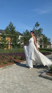 Tips Memilih Gaun Pernikahan Sederhana & Elegan