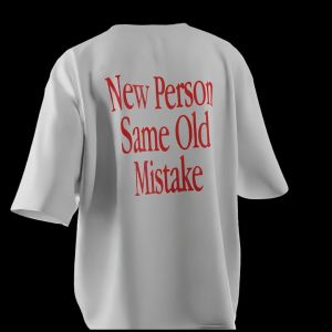 Kaos Distro Pria: Tips Memilih & Mengenakan T-Shirt Aesthetic