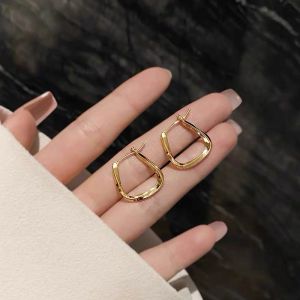 Outlet Store Clearance Sale 18K Gold U-Shaped Earring Luxury Sensation Womens Fashion Jewelry Ear Cuff Stylish Accessory