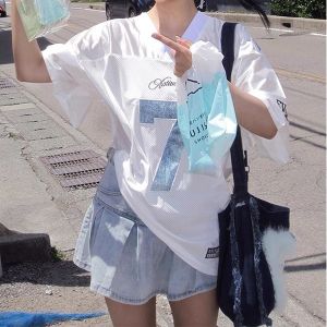 Summer New Design Streetwear Loose Fit Mens 7 Number Football Jersey Casual Short Sleeve T-Shirt Versatile for Street And Sports