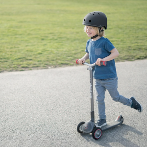 Globber Master Lights 3-Wheels Kick Scooter for Kids & Teens (For Age 4 to 14+)