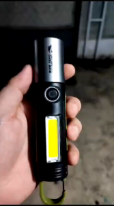 SENTER SMILING SHARK | SENTER LED MINI SUPER TERANG | SENTER PORTABLE | Senter LED Smiling Shark SD-0707A-M60 - Zoom - 4 Mode Cahaya - Mode Emergency - Type C - Tahan Lama | Senter LED Smiling Shark Super Terang 1000 Lumens 4 Mode Cahaya Waterproof