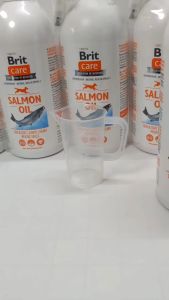 DẦU CÁ HỒI BRIT CARE DƯỠNG LÔNG CHO CHÓ MÈO CHAI 500ML