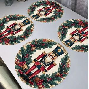 VIKAMA 4/6/8/10PCS Vintage Christmas Nutcracker Round Placemats Christmas Berry Party Kitchen & Dining Room Decor