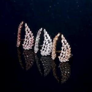 Huitan Aesthetic Angel Wing Opening Rings with Full Cubic Zirconia Womens Fashion Accessories Fancy Jewelry Drop Shipping