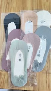 ถุงเท้าข้อเว้าผ้าไหมน้ำแข็ง บาง เบา ระบายอากาศได้ดี ลดกลิ่นอับ ใส่สบายเท้า ถุงเท้าข้อเว้าแบบซ่อน SK08