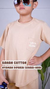 Lily And Clark Piyama Anak Laki-laki dan Perempuan Bahan Adem Stylish Warna Coklat Khaki - PC06\r\n\r\nBaju setelan piyama anak laki-laki dan perempuan terbaru by Lily and Clark dengan kode PC07, warna coklat khaki, dan bahan katun rayon yang adem dan nyaman untuk dipakai sehari-hari.\r\n\r\n Mengenal Piyama Anak Lily And Clark\r\n\r\nLily and Clark adalah brand yang dikenal dengan produk-produknya yang berkualitas tinggi dan desain yang menarik. Piyama anak laki-laki dan perempuan ini memiliki spesifikasi dan keunggulan yang membuatnya menjadi pilihan tepat bagi orang tua yang ingin memberikan kenyamanan dan gaya terbaik bagi anak-anak mereka.\r\n\r\n Spesifikasi Piyama Anak\r\n\r\nPiyama anak laki-laki dan perempuan dari Lily and Clark memiliki beberapa spesifikasi penting yang perlu diketahui:\r\n\r\n- **Kode:** PC07\r\n- **Warna:** Coklat khaki\r\n- **Bahan:** Katun rayon, bahan adem dan nyaman untuk dipakai sehari-hari\r\n\r\n Keunggulan Piyama Anak\r\n\r\nBeberapa keunggulan yang dimiliki oleh piyama anak laki-laki dan perempuan dari Lily and Clark antara lain:\r\n\r\n- Bahan adem dan nyaman: Piyama ini dibuat menggunakan bahan katun rayon yang adem dan nyaman untuk dipakai sehari-hari, sehingga anak-anak dapat tidur dengan nyenyak dan nyaman.\r\n- Desain stylish: Piyama ini memiliki desain yang stylish dan modern, sehingga anak-anak akan merasa percaya diri saat memakainya.\r\n- Cocok untuk anak laki-laki dan perempuan: Piyama ini cocok untuk anak laki-laki dan perempuan, sehingga orang tua tidak perlu repot membeli piyama berbeda untuk anak-anak mereka.\r\n\r\n Cara Memilih Piyama Anak yang Nyaman & Berkualitas\r\n\r\nMemilih piyama anak yang nyaman dan berkualitas adalah hal yang penting agar anak-anak dapat tidur dengan nyenyak dan nyaman. Berikut beberapa tips yang bisa digunakan untuk memilih piyama anak yang tepat:\r\n\r\n Mencari Desain Nyaman untuk Anak\r\n\r\nPenting untuk memilih piyama anak yang memiliki desain yang nyaman untuk dipakai oleh anak-anak. Beberapa hal yang perlu diperhatikan dalam mencari desain nyaman untuk anak antara lain:\r\n\r\n- Pilih piyama dengan ukuran yang pas dan tidak terlalu ketat atau longgar.\r\n- Pilih piyama dengan bahan yang adem dan nyaman untuk dipakai sehari-hari.\r\n- Pilih piyama dengan desain yang sesuai dengan selera anak-anak.\r\n\r\n Memilih Warna Piyama Anak\r\n\r\nWarna juga merupakan salah satu faktor yang perlu diperhatikan dalam memilih piyama anak. Beberapa hal yang perlu diperhatikan dalam memilih warna piyama anak antara lain:\r\n\r\n- Pilih warna yang sesuai dengan selera anak-anak.\r\n- Pilih warna yang tidak mudah pudar dan tahan lama.\r\n- Pilih warna yang sesuai dengan tema kamar tidur anak-anak.\r\n\r\n Tips Memakai Piyama Anak dengan Tepat\r\n\r\nBerikut beberapa tips yang bisa digunakan untuk memakai piyama anak dengan tepat:\r\n\r\n Menjaga Kualitas Piyama Anak\r\n\r\nUntuk menjaga kualitas piyama anak, ada beberapa hal yang perlu diperhatikan antara lain:\r\n\r\n- Jangan memakai piyama anak saat mandi atau berenang.\r\n- Jangan memakai piyama anak saat melakukan aktivitas fisik yang berat.\r\n- Jangan memakai piyama anak saat tidur di luar ruangan.\r\n\r\n Menyimpan Piyama Anak dengan Baik\r\n\r\nUntuk menyimpan piyama anak dengan baik, ada beberapa hal yang perlu diperhatikan antara lain:\r\n\r\n- Simpan piyama anak di tempat yang kering dan bersih.\r\n- Jangan simpan piyama anak di tempat yang lembab atau berdebu.\r\n- Jangan simpan piyama anak bersamaan dengan pakaian lain yang memiliki bau atau warna yang mudah menyebar.