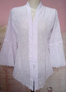 kebaya bordir khusus putih kengan trompet