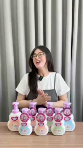 (Tặng Tăm Bông)Chai Tạo Bọt Tắm Gội Cho Bé BOBBY CHAN Dịu Nhẹ Không Cay Mắt Dung Tích 200ml/450ml CarynLAZADA
