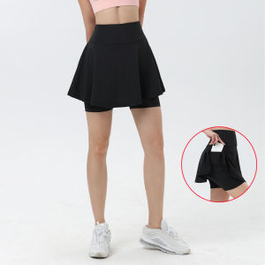 Plus Size Quick Dry Sports Shorts for Women Breathable Moisture Wicking Fitness Tracker Tennis Running Shorts in Polyester