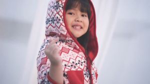 Cuddle Me Baby Cape SET Sepatu Prewalker Jaket Bayi Baby Shoes Walker Hoodie Mantel Anak