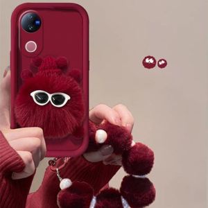 เคสโทรศัพท์ VIVO V50 5G Stylish 3D ตุ๊กตาสีแดงถ่านหินลูกบอลการ์ตูน VIVOV50กับมุกผ้าขนสัตว์สายรัดข้อมือป้องกันเลนส์2025ฝาหลังนุ่ม