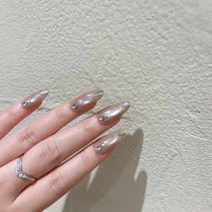 White Enhancing Luxury Nail Tips Alice in Moonlight Wearable False Nails Beauty Salon Quality Artificial Nails Manicure Set