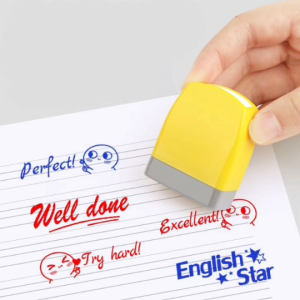 ตรายางหมึกในตัว ข้อความสำเร็จ ขนาด 1.3 x 3.3 cm ฟอนต์ไทยสารบัญ (ด้ามคละสี เลือกสีด้ามไม่ได้)