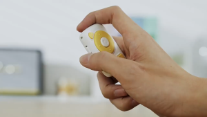 Remote điều khiển từ xa P11 kết nối Bluetooth lướt video ngắn lật trang sách truyện Pin có thể sạc lại