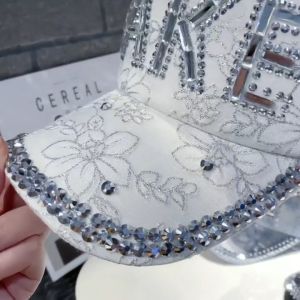 หมวกลำลอง หมวกเบสบอลเอนกประสงค์หมวกคำคริสตัล TAKE หมวกเบสบอลเอนกประสงค์หมวกคำคริสตัล