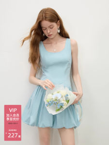 ชุดเดรสสายเดี่ยวเข้ารูปเอวสูง ชุดเดรสสั้นผู้หญิงฤดูร้อน 2025 ชุดเดรสผู้หญิงทรงเอเข้ารูปสไตล์หวาน ชุดเดรสผู้หญิง