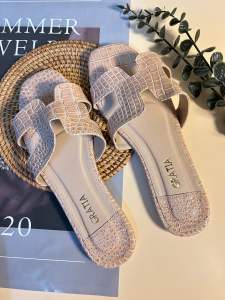 Gratia FS Selena Slip-on Flat Sandals Fashion Slippers