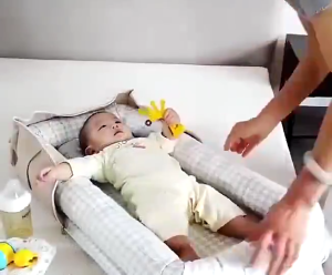Portable Soft Comfortable Breathable Crib Bassinet Bed with Mattress Pillow Newborn Foldable Sleeping Travel Bed Newborn Crib Bionic Bed
