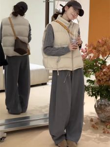 SHIMO | Winter Down Vest for Petite Women with Loose Fit and Layering