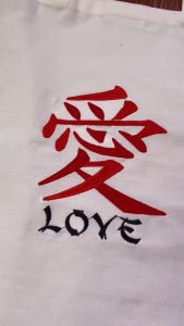 Totebag Bordir Kanji Love Size 30x40 cm