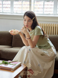 Elegant Embroidered A-Line Long Skirt White French Artistic Style Novelist High Waist Cotton Gown for Young Women