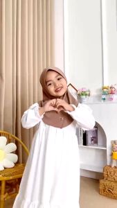 KERUDUNG ANAK SPORT USIA 3-6TH BY DESMONDA HIJAB