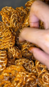 Seblak Rafael Kerupuk Pedo Pedas Daun Jeruk isi 500gr Viral Tik Tok