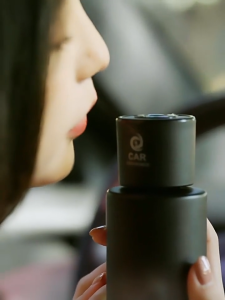High Quality 160ml Car Perfume Multi-function Aromatherapy Air Freshener Smart Diffuser Deodorant Household Freshener Car