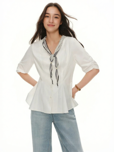 DUSHU | Tailored Elegance Slim Fit V-neck Shirt