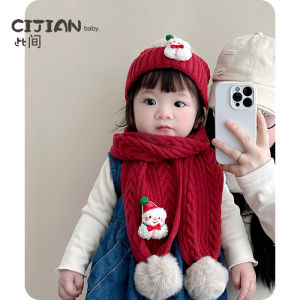 เสื้อผ้าเด็กฤดูหนาว หมวกและผ้าพันคอสีแดง เสื้อผ้าเด็กชายและเด็กหญิง หมวกคลุมหัวแบบสวมหัว ชุดสองชิ้น อบอุ่นสำหรับเด็ก เสื้อผ้าเด็ก