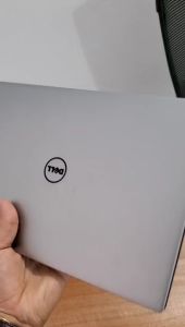 Laptop xách tay Dell Xps 13-9360 i7 7560U/ 8GB/ 256GB PCIe/ 13.3" FHD/ Win 10 Pin90%