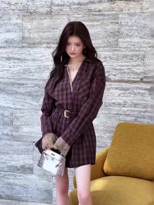 MIUCO | Đầm Dài Tay Voan 100% Cotton Họa Tiết Caro Nối Ren Vintage