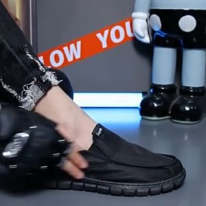 Techdoo Sepatu Slip On Casual Sepatu Formal Fashion Pria Lentur Sepatu Kerja Sepatu Kuliah MC108