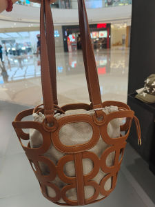 Genuine Leather Brown Single Shoulder Slant Crossed Bag Lightweight Luxury Commute Handbag Hollow out Bucket Bag for Women