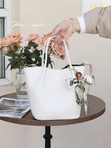 TAOHUALIHUA | Fashionable Scarf Design Commuter Shoulder Bag