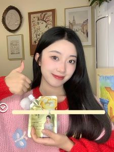 Golden facial mask clear pores blackhead 毛孔吸尘器视黄醇蛇毒肽黄金面膜 清洁毛孔去黑头粉刺撕拉涂抹面膜