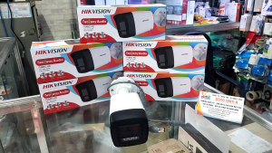 Camera HIKVISION Analog Thân Ngoài trời 2.0MP - LED Sáng 20M Hồng Ngoại 30M Đàm Thoại 2 Chiều 12V - DS-2CE16D0T-LPTS