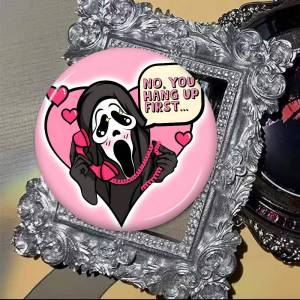 Thriller Horor S-scream Dead Customizable Soft Button Pin For Women Creative Jewelry Funny Badge Cartoon Lover Hat
