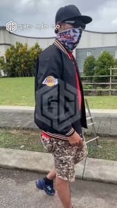 Jaket Baseball Vintage & Jaket Lakers Bordir Hitam: Pilihan Stylish Untuk Pria