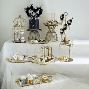 Elegant European Wedding Cake Stand Mirror Finish Carved Plate Gold Color Dessert Display Tray Perfect for Celebration Props