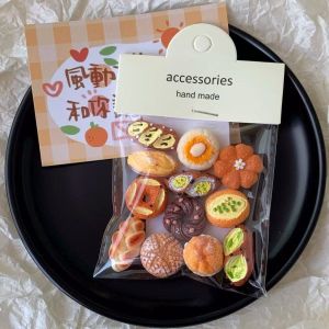 12PCS Fridge Magnets Simulated Bread Design for Notifications and Decoration Simulated Food Fridge Magnets Party Gift Supply