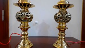 Đôi đèn điện thờ cúng Rồng Phượng số 4 (IP4) bằng đồng cao 49 cm nặng 6.6 kg màu vàng bóng