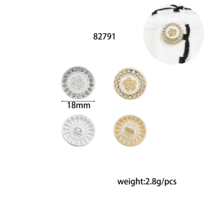 กระดุมดอกกุหลาบประดับเพชร alloy button 82791-18mm