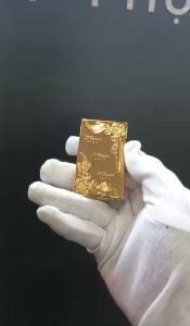 Bật lửa Dupont Paris hoa văn vàng âm cực đanh D22V