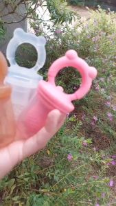 ไม้ความสวย จุกกัดซิลิโคน ยางกัดผล หมอใช้สำหรับอาหารทั้งชิ้น คุณหนูๆ