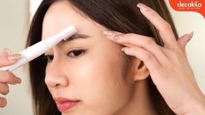 Decakila รุ่น KMHR001W เครื่องตัดแต่งคิ้ว จอน ขนจมูก เครื่องกันคิ้ว ที่กันคิ้ว ที่โกนหนวด แบตเตอรี่