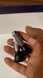 20 van inox ô tô van xe ô tô van inox ô tô không xăm giá lẻ chỉ 5k/cái